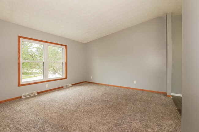 Foto del edificio - 371 Shenandoah Blvd