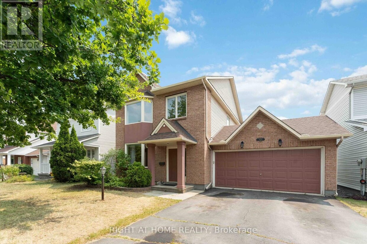 Photo principale - 373 Stoneway Dr