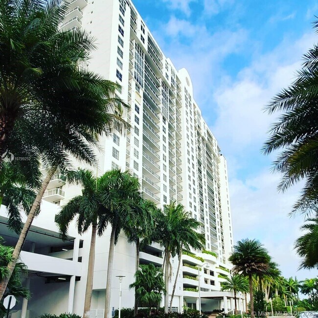 1900 Sunset Harbour Dr Unit 1714, Miami Beach, FL 33139 - Condo for