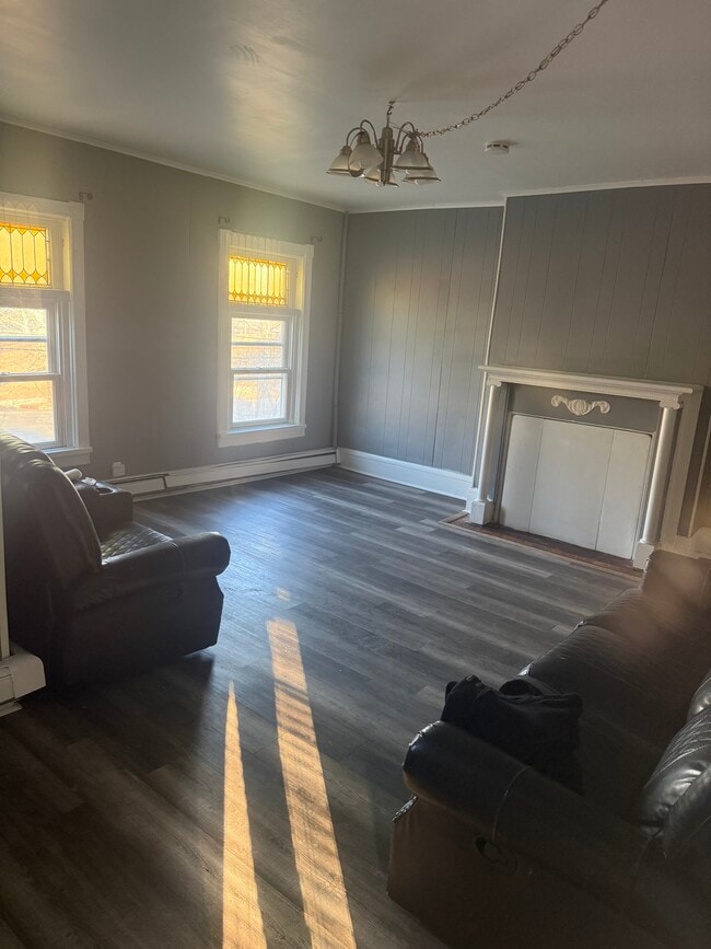 Photo - 1103 W State St Apartment