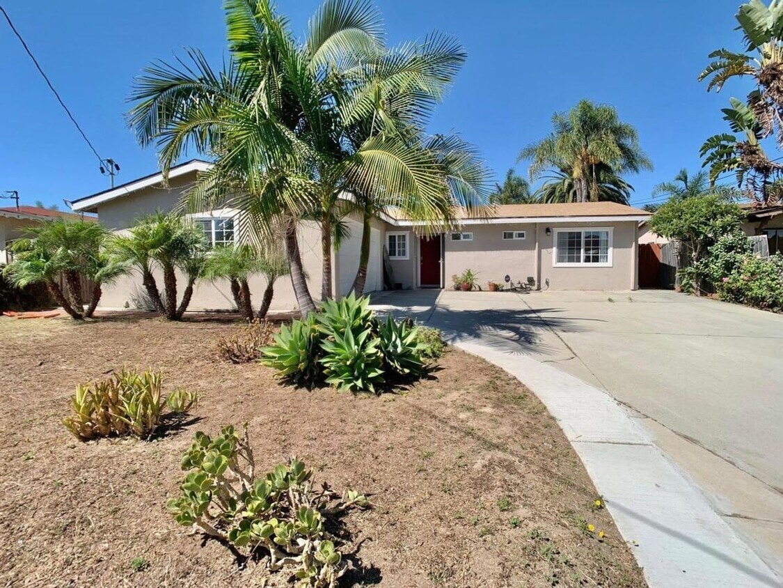 Foto principal - Charming 3-Bedroom Home in San Marcos - Av...