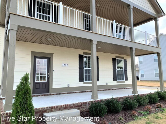 Building Photo - 4 br, 3.5 bath House - 1222 Westlawn Blvd