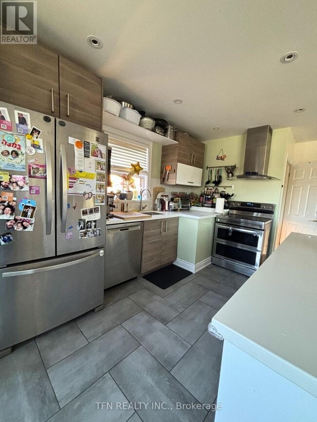 Building Photo - 59 Mitcham Dr