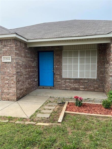 Foto del edificio - 1204 Granite Ln
