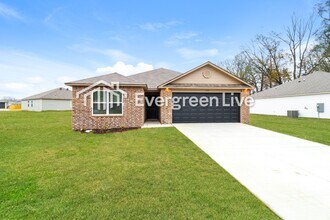 Building Photo - 154 Meadow Dr