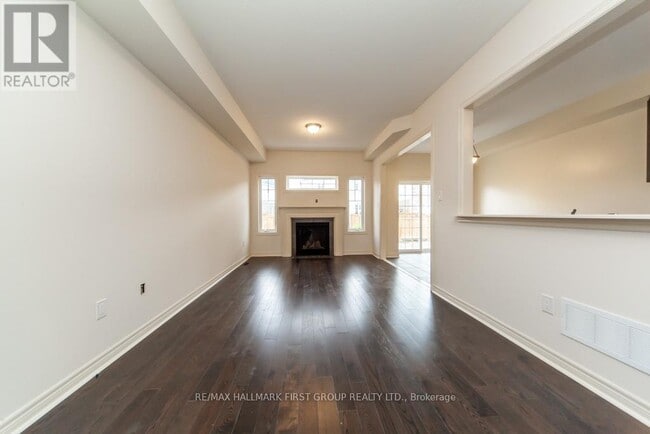 Building Photo - 12 Jevons Dr