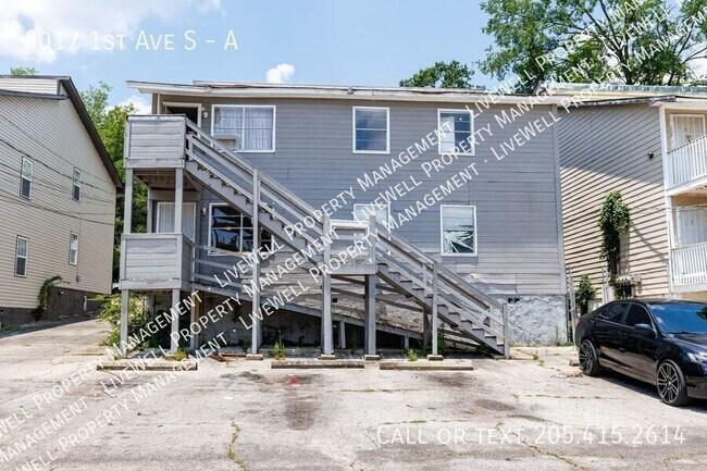 Building Photo - 8017 1st Ave S