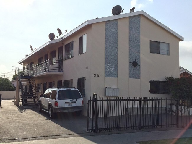 Building Photo - 6208 S San Pedro St