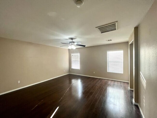 Building Photo - Beautiful 2 Story Home with Lots of Privat...