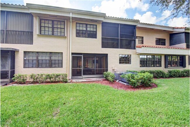 Foto del edificio - 17340 Boca Club Blvd