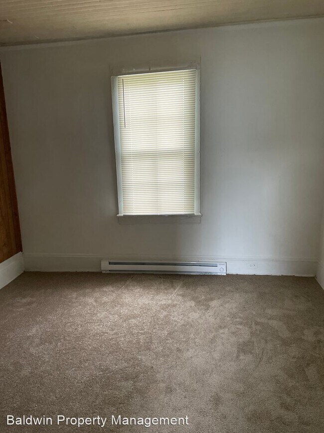 Foto del edificio - 3 br, 1 bath House - 1826 N DUNLEITH AVENUE