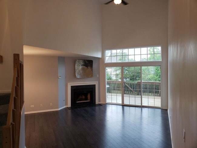 Photo - 207 E Theodore Ln Townhome
