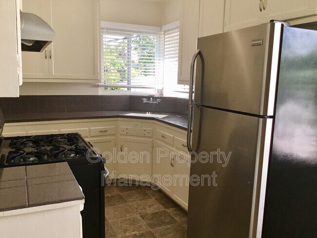 Building Photo - 4524 Georgia St