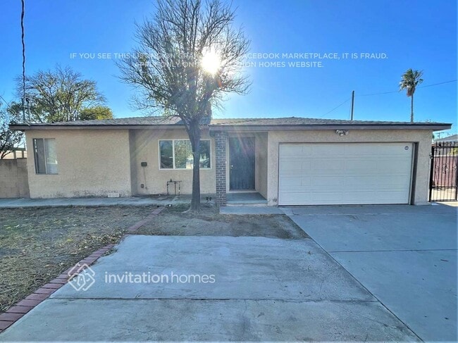 Building Photo - 9233 Kewen Ave