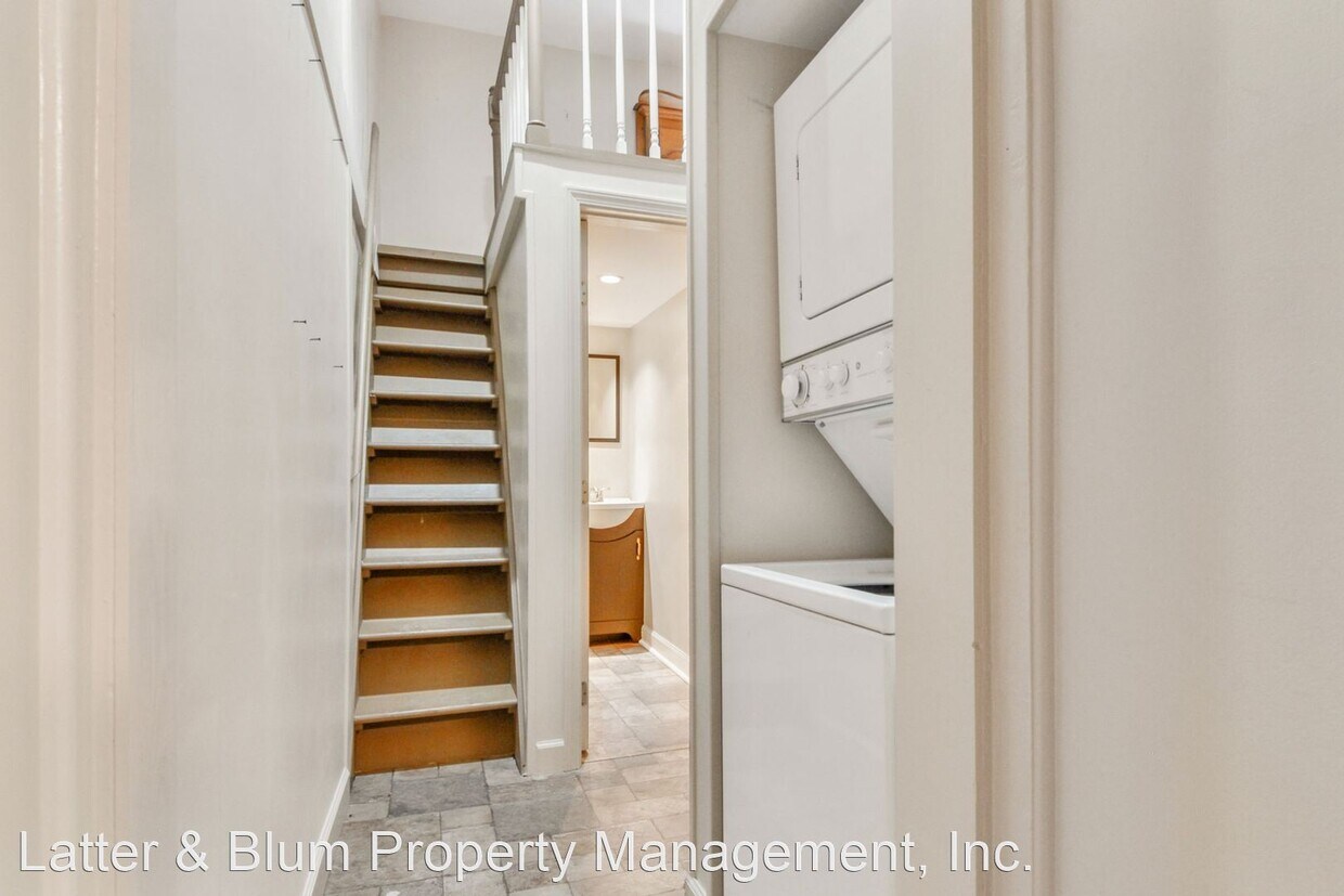 3 br, 2.5 bath House 2519 Burgundy St House for Rent in New Orleans, LA