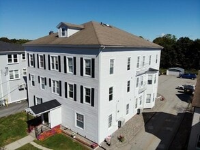 Building Photo - 288 Main St