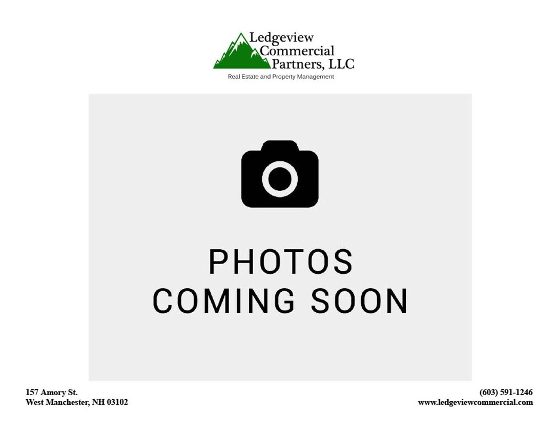 Building Photo - 241 Cartier St