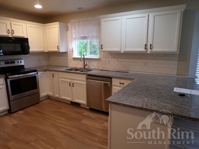 Building Photo - 1132 S 1800 E