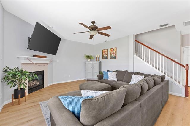 Building Photo - 5705 Piedra Dr
