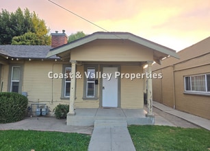 120-122 N Mildred Ave