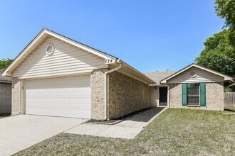 Building Photo - 224 N Bugle Dr