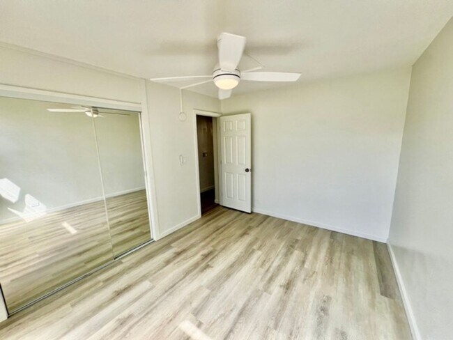 Foto del edificio - Waipio Gardens 2 Bed/1 Bath/1 Parking/Available May 1