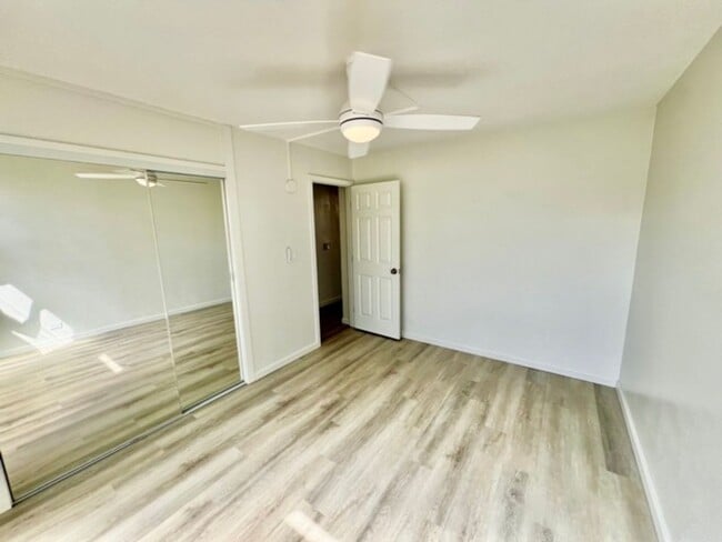Building Photo - Waipio Gardens 2 Bed/1 Bath/1 Parking/Available May 1