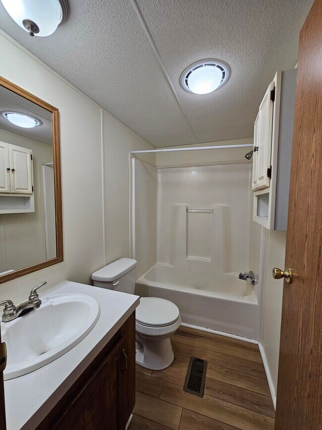 Foto del edificio - 243 Maverick Ln