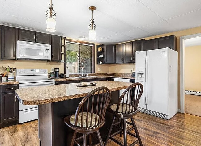Building Photo - 40B Kingsland Ct