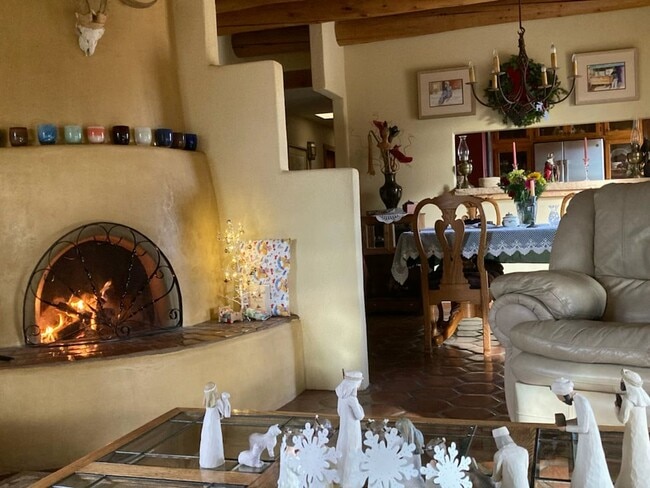 Building Photo - 1 Montana Ct