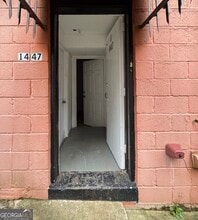 Building Photo - 1447 Oxford Rd NE