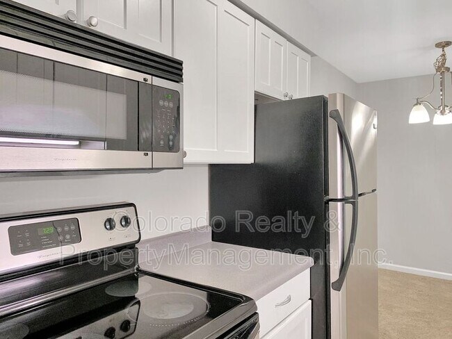 Foto del edificio - 7665 E Quincy Ave