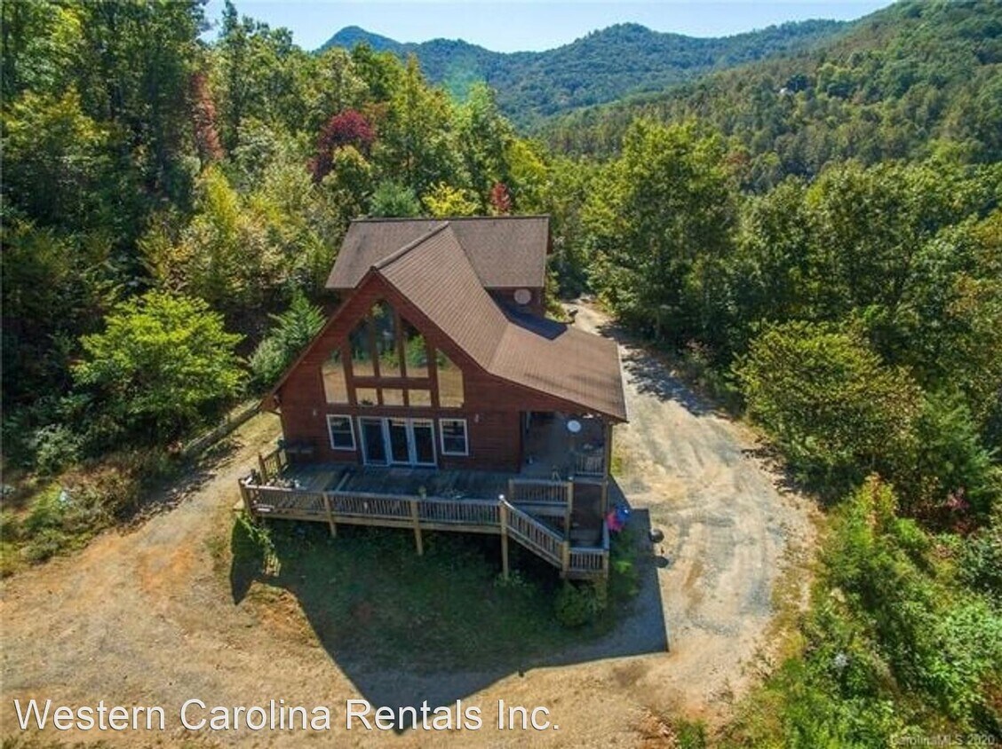 Primary Photo - 3 br, 3.5 bath House - 70 Selmar Way