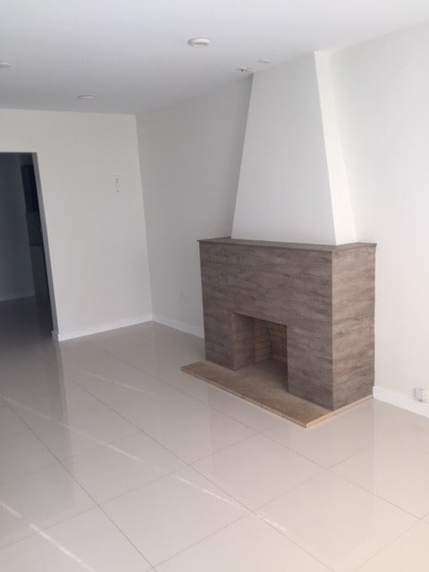 Living Room - 7820 Carlyle Ave