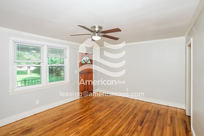 Foto del edificio - 2647 Glenwood Rd