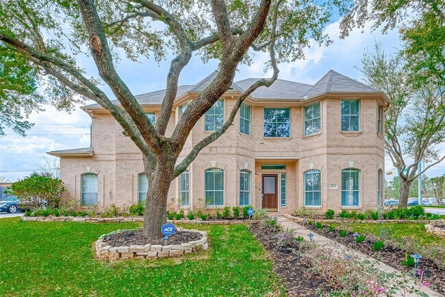 Foto del edificio - 9602 Champions Cove Dr