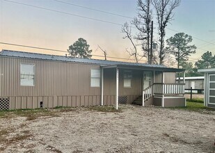 Building Photo - 20805 S Navasota Dr