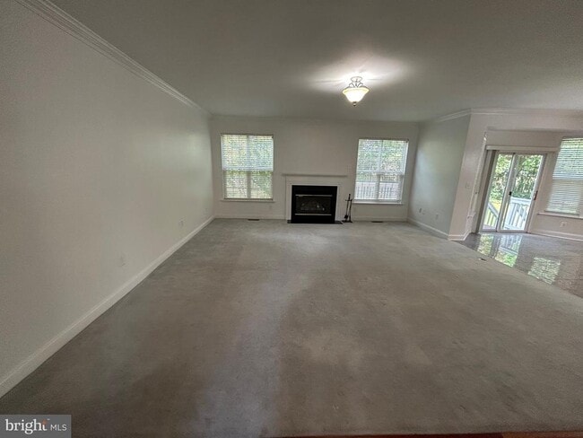 Foto del edificio - 46728 Hollow Mountain Pl