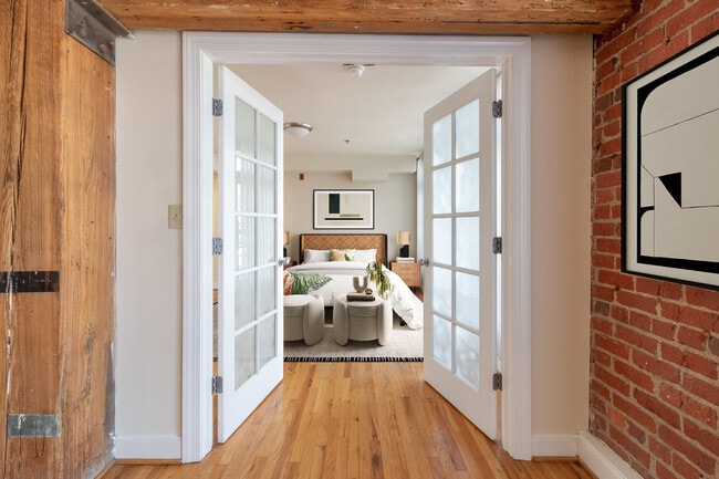 Building Photo - Cigar Lofts