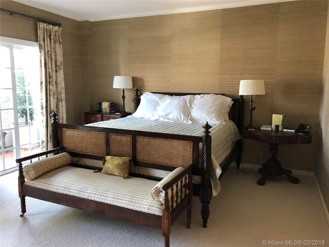 Building Photo - 2521 Fisher Island Dr