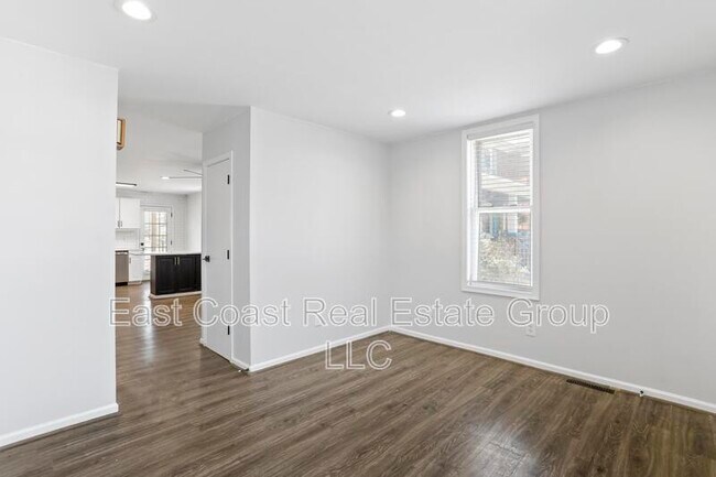 Foto del edificio - 131 Fairground Ave
