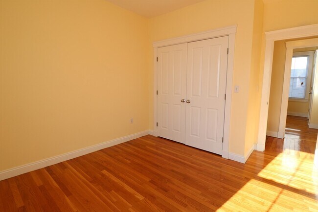 Building Photo - 38 Roberts Rd