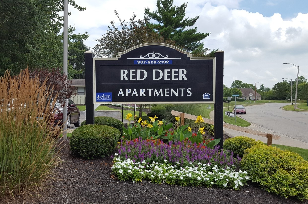 Red Deer Apartments - 2202 Roseanne Ct Fairborn, OH image picture image