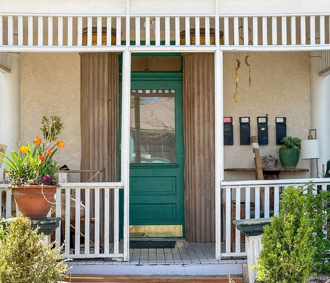 Building Photo - Step into History: A Charming 1 Bed, 1 Bat...