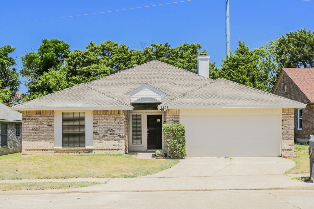 Foto principal - 6639 Mountain Cedar Ln