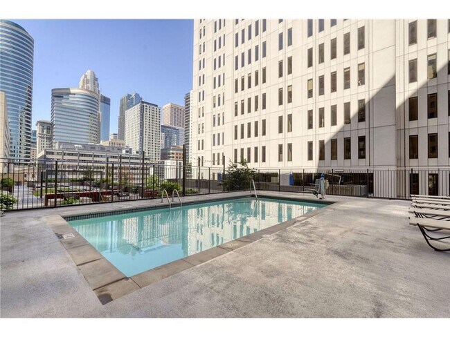 Foto del edificio - 121 Washington Ave S