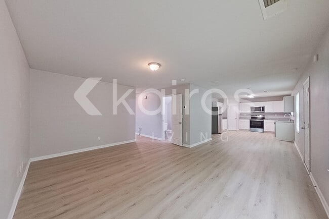Building Photo - 454 Kildare Wy