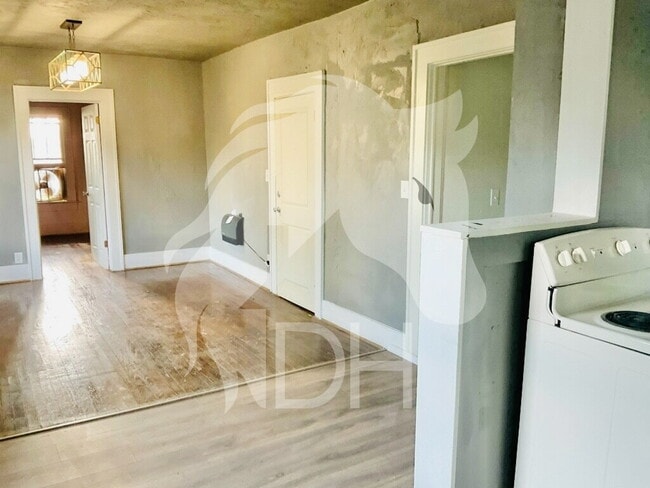 Foto del edificio - 211 S 7th St