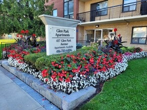 Building Photo - Glen Park Apartments