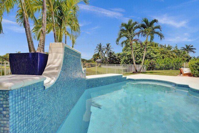 Foto del edificio - 4653 Sugar Beach Way